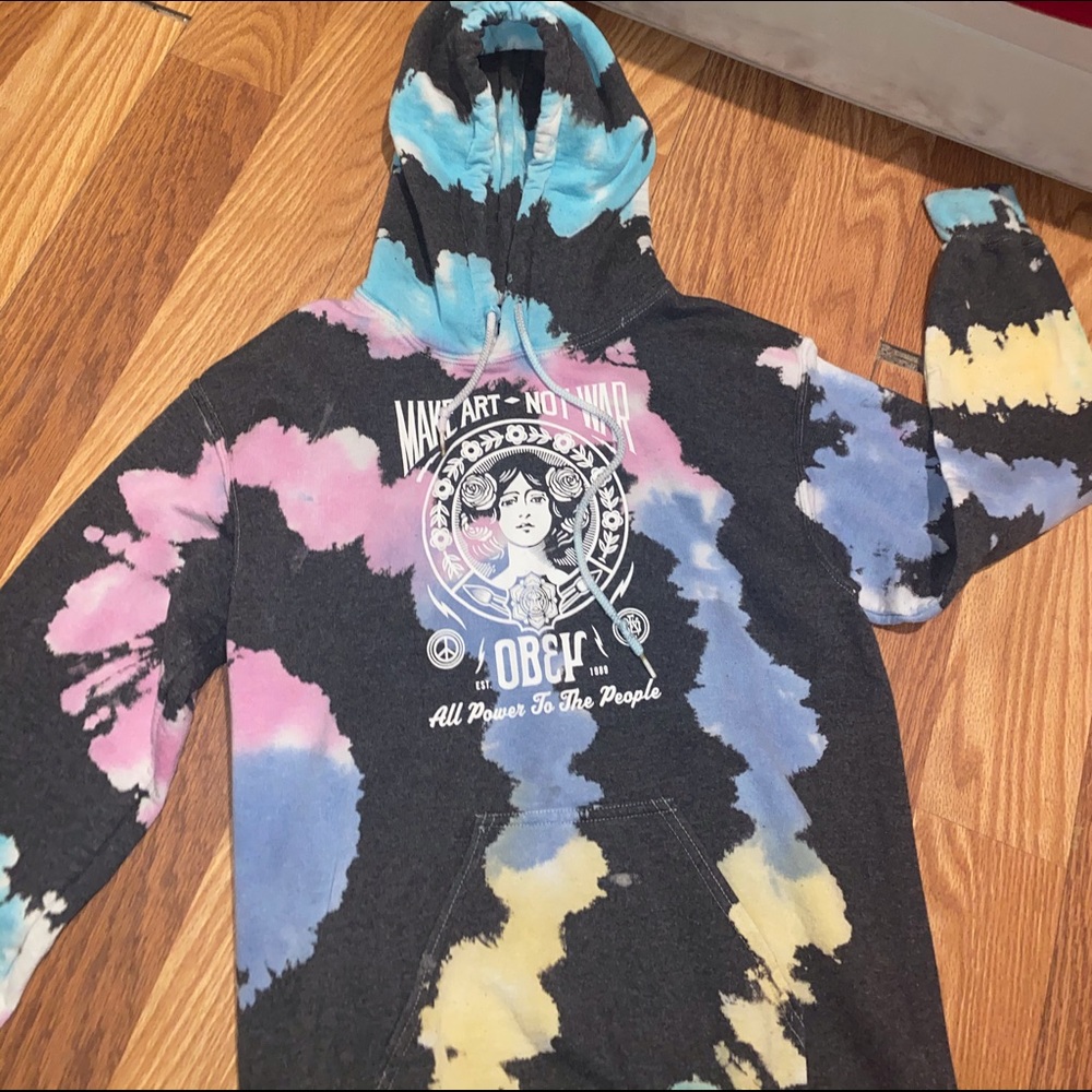 Obey hoodie